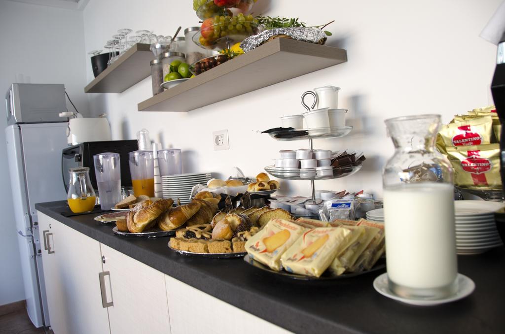 Il Corso Bed & Breakfast ปอร์โตเชซาเรโอ ภายนอก รูปภาพ