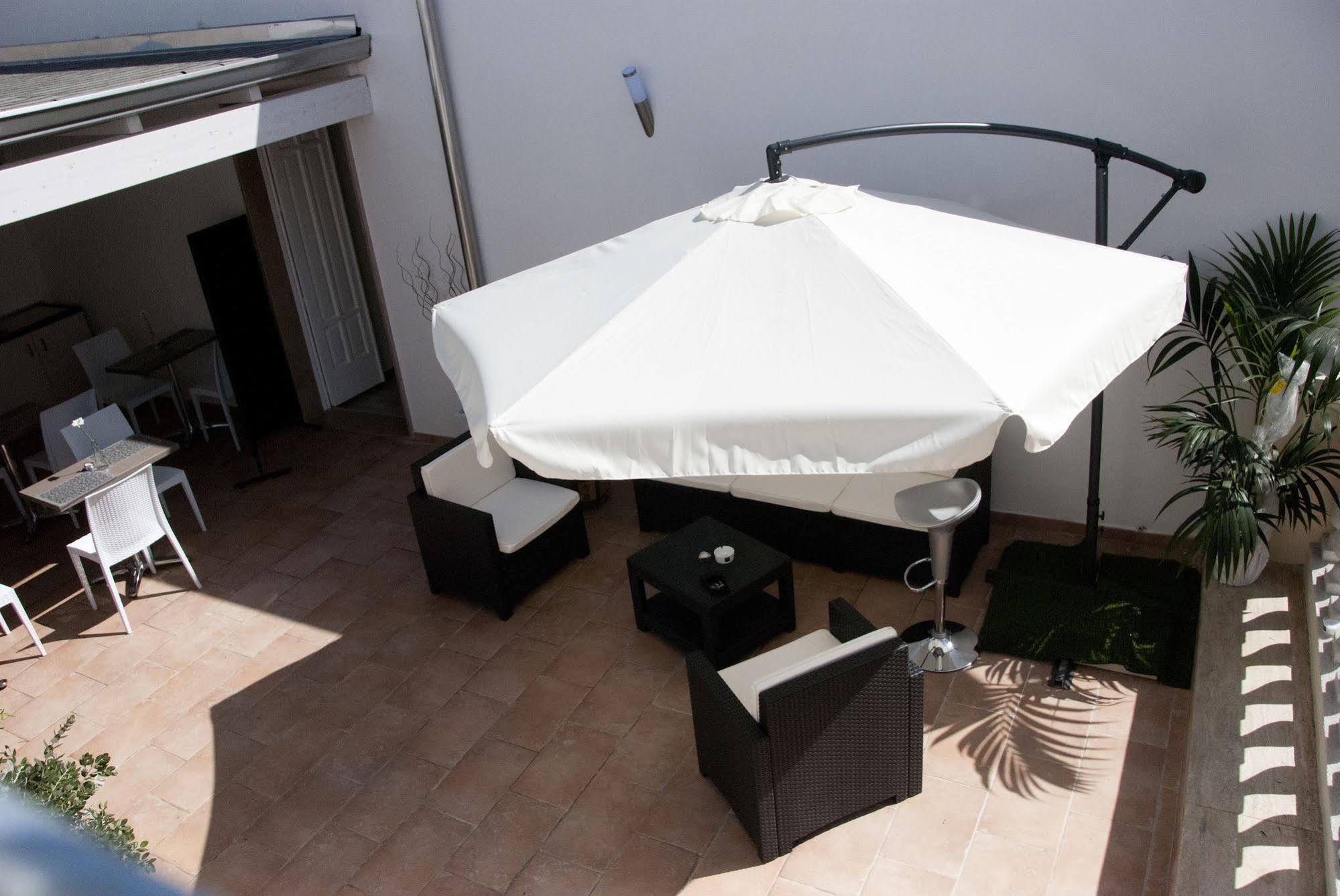 Il Corso Bed & Breakfast ปอร์โตเชซาเรโอ ภายนอก รูปภาพ